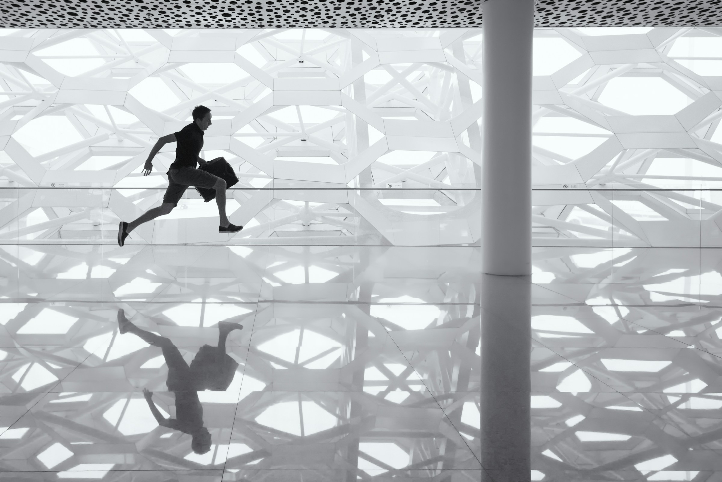 Tardiness & Absence Notifications: Is Your Policy Clear?