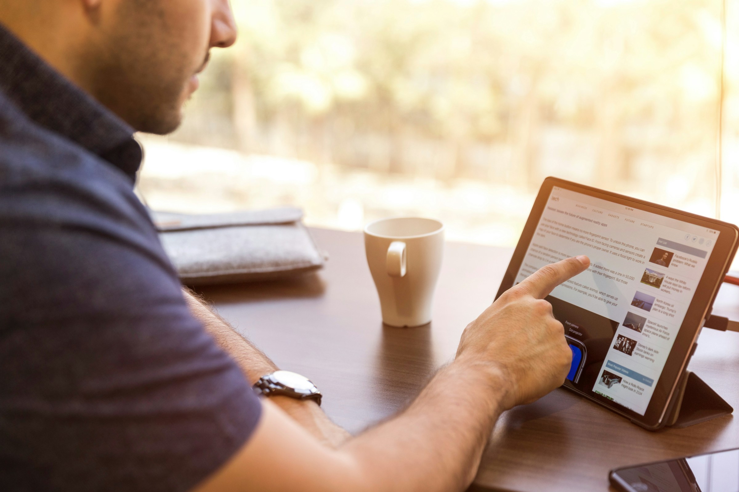 Online Recruitment: Going Beyond LinkedIn