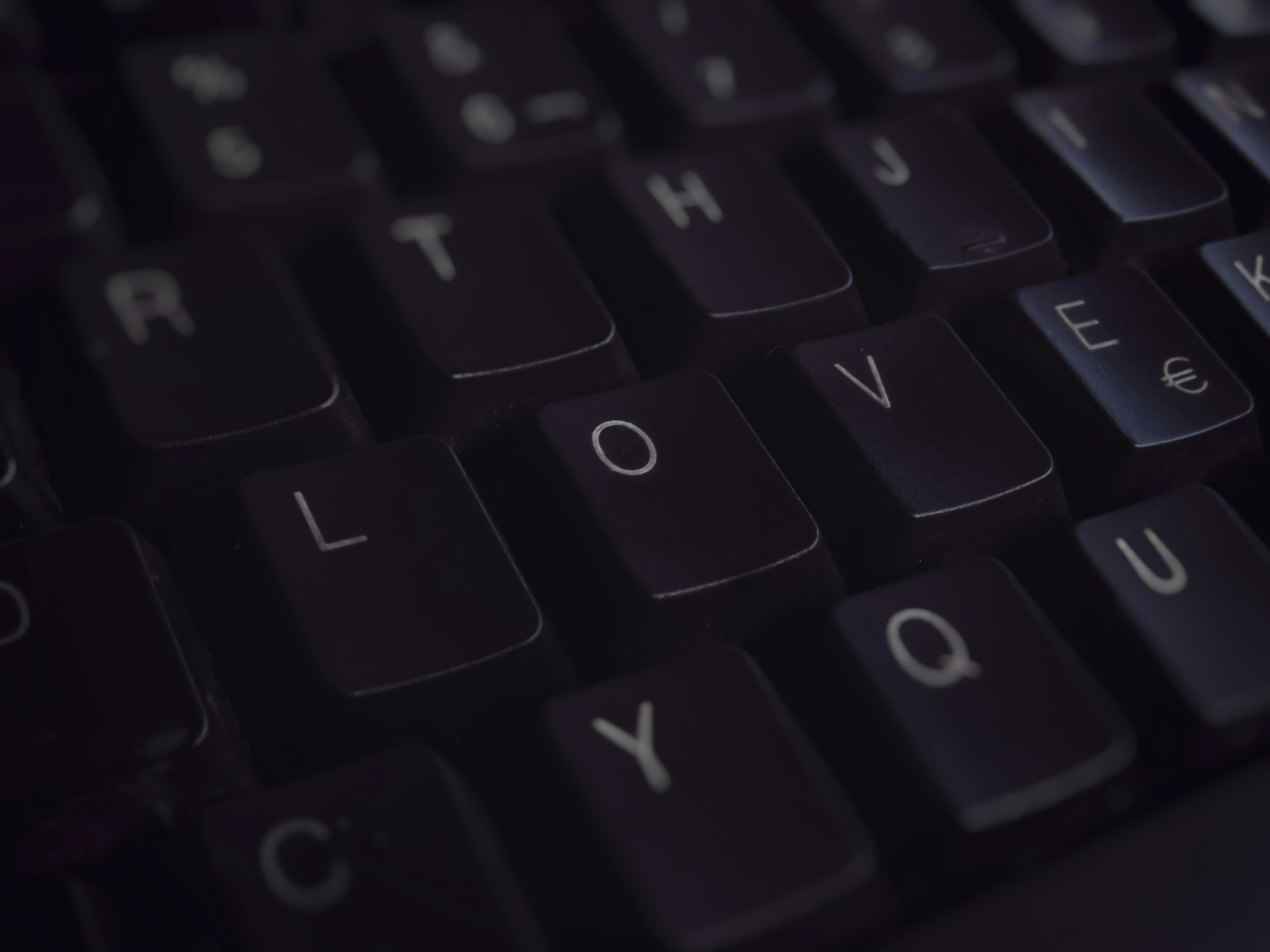 How to Make Sure Your Employees Love Your HRIS