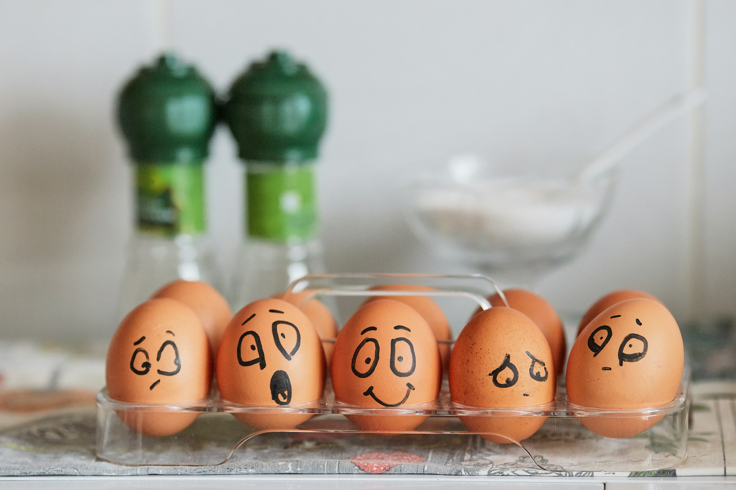 As an HR manager you might think you've too much on your plate to prioritize your employees’ emotions – but here’s the thing, emotions play a significant role in your company’s productivity.